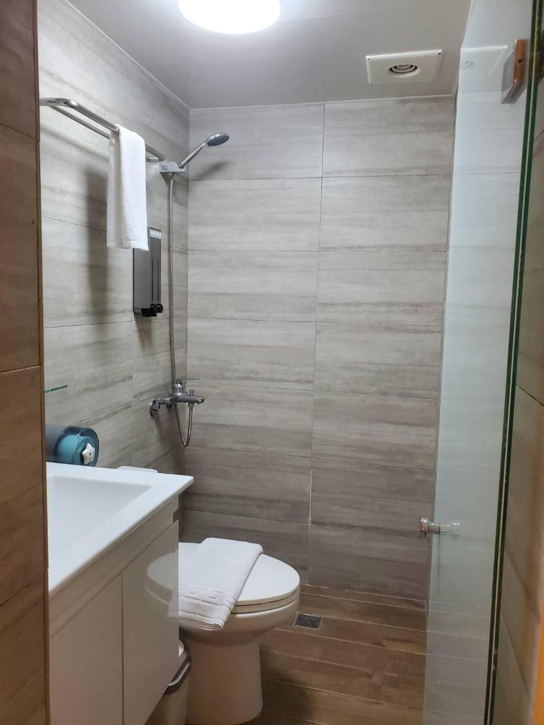 Taipei Inn Εξωτερικό φωτογραφία